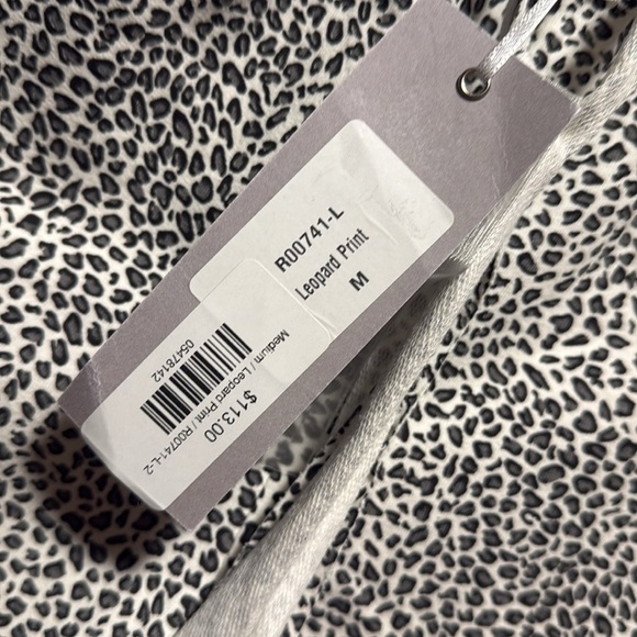 Pistache Leopard Print pants NWT - Picture 5 of 7